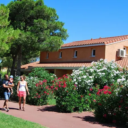 Parque de vacaciones Lagrange Grand Bleu – Résidence De 4*