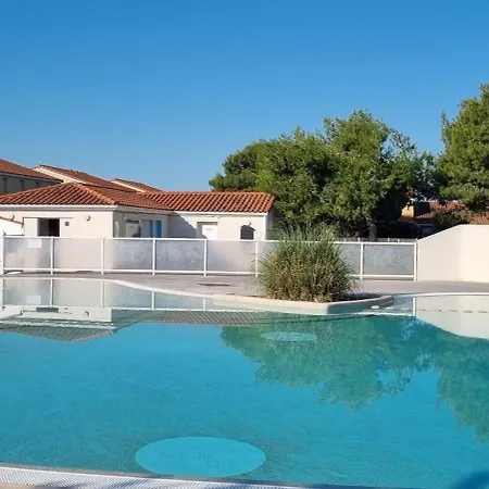 Lagrange De 4*
