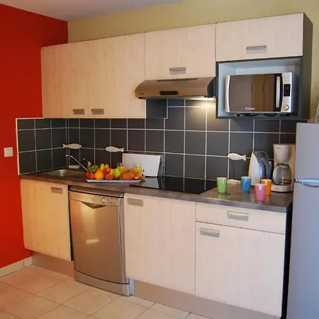 Lagrange Grand Bleu - De 4*