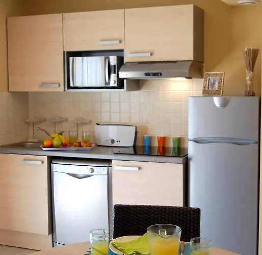 Lagrange Grand Bleu – Résidence De 4* Torreilles